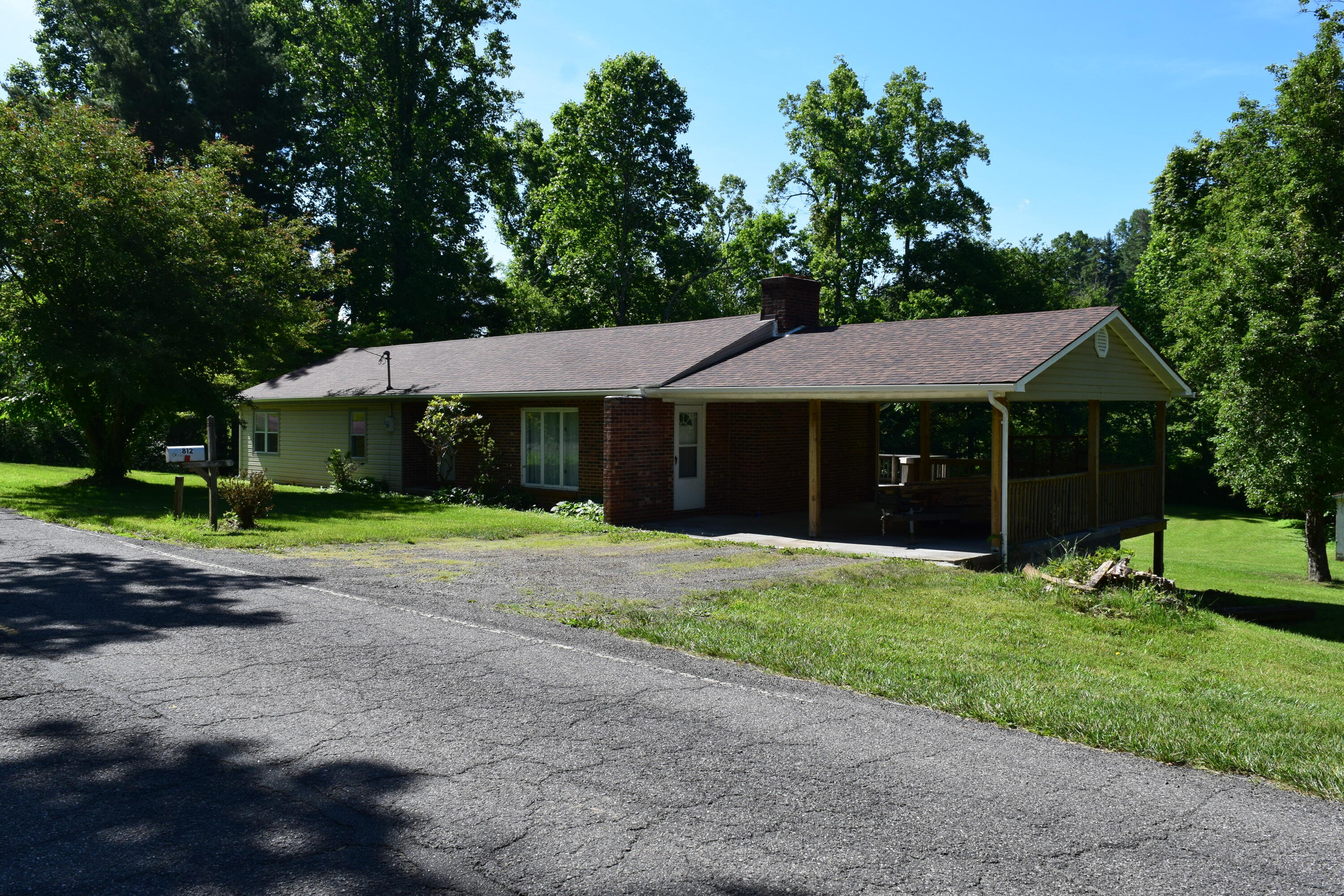 812 Conner Grove Road Southwest Willis, VA 24380 - Photo 2 of 87 DSC_0001