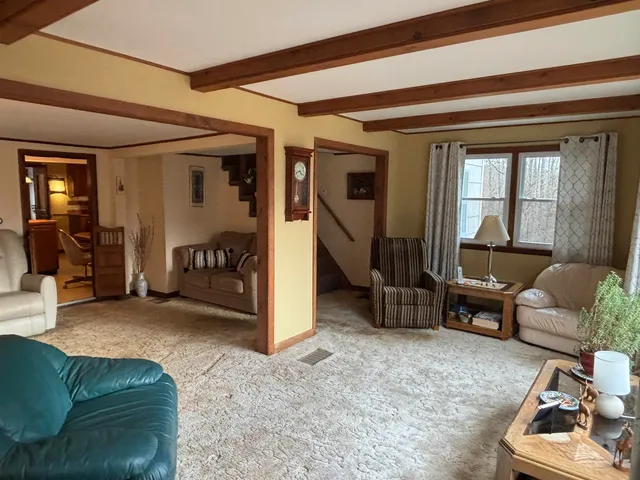 $399,900 | 500 East Dunbarton Road, Goffstown, NH 03045