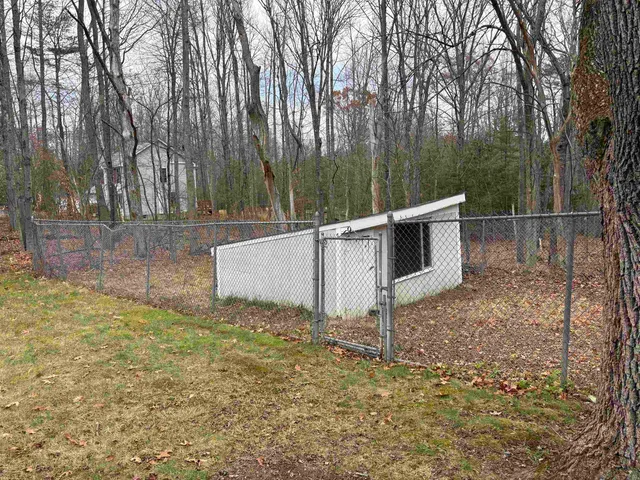 $399,900 | 500 East Dunbarton Road, Goffstown, NH 03045