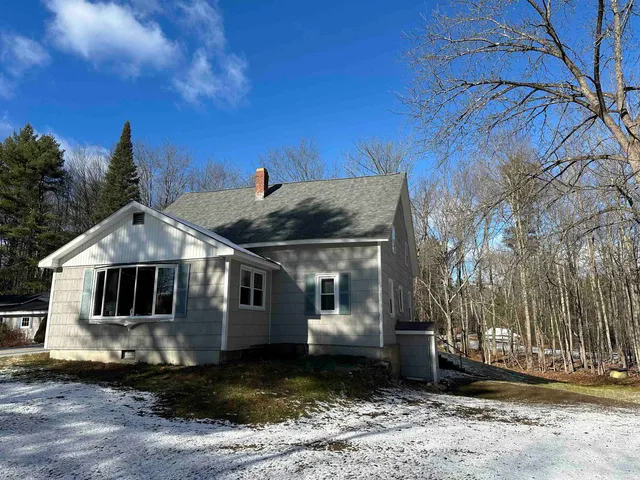 $399,900 | 500 East Dunbarton Road, Goffstown, NH 03045