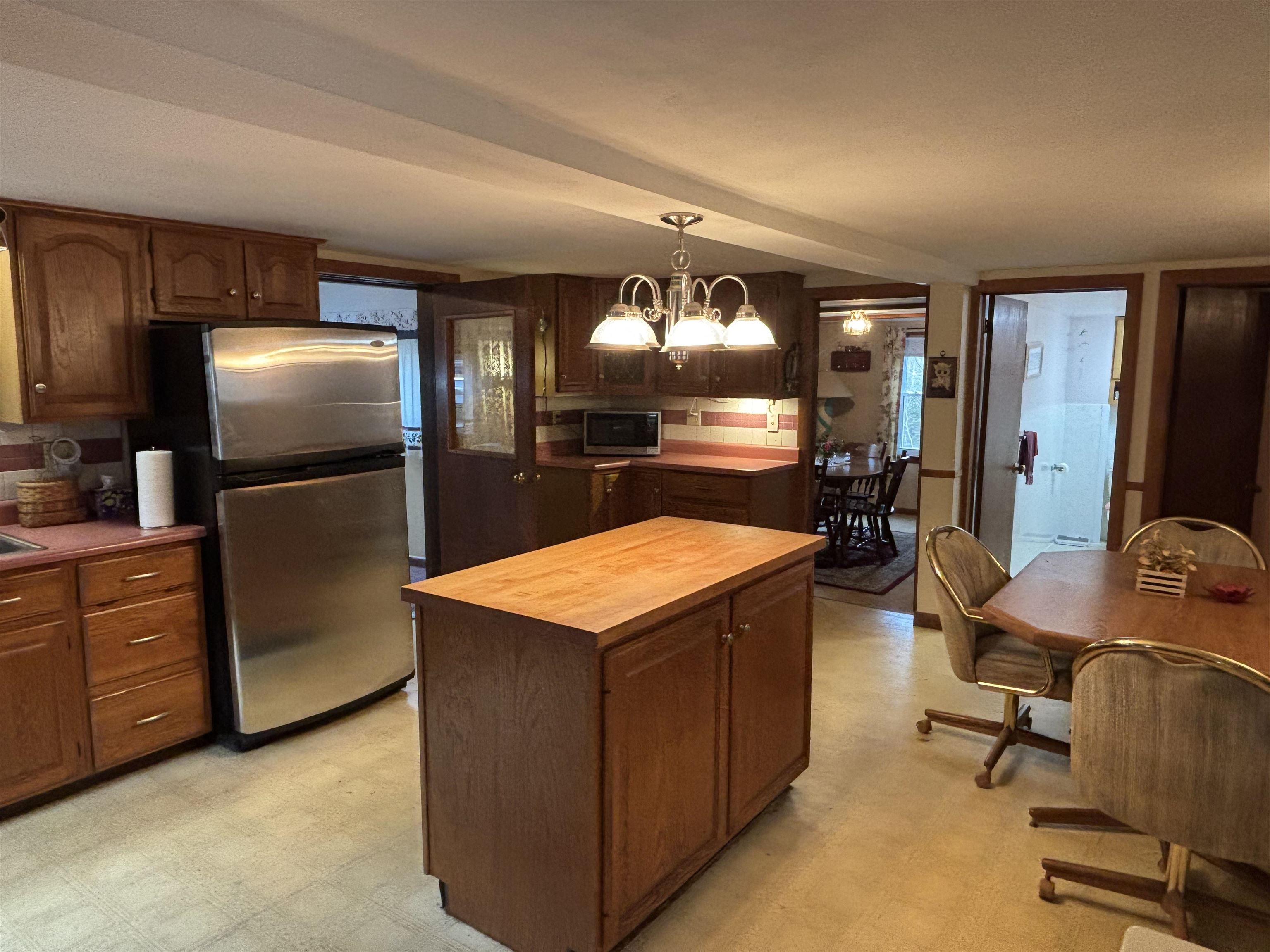 500 East Dunbarton Road Goffstown, NH 03045 - Photo 8 of 38