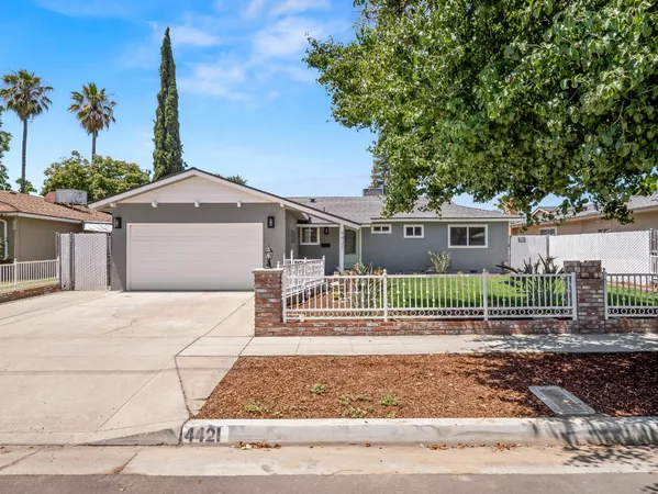 $405,000 | 4421 North Maple Avenue, Fresno, CA 93726
