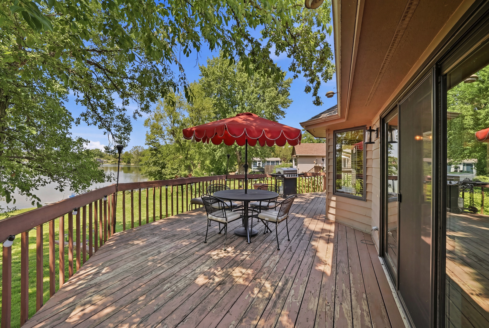 534 Whispering Pines Road Lindenhurst, IL 60046 - Photo 9 of 50