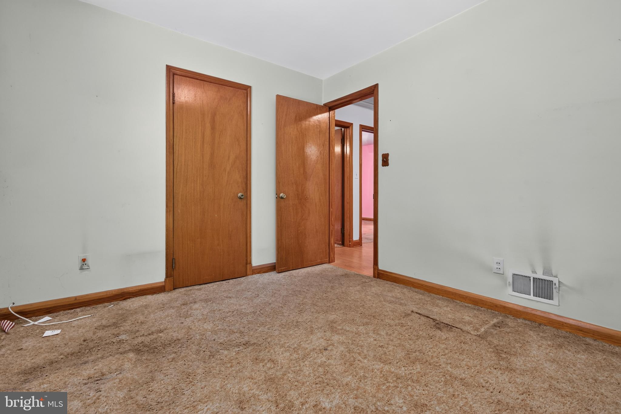 16 Balfred Road Baltimore, MD 21228 - Photo 21 of 29 Gallery Image 21