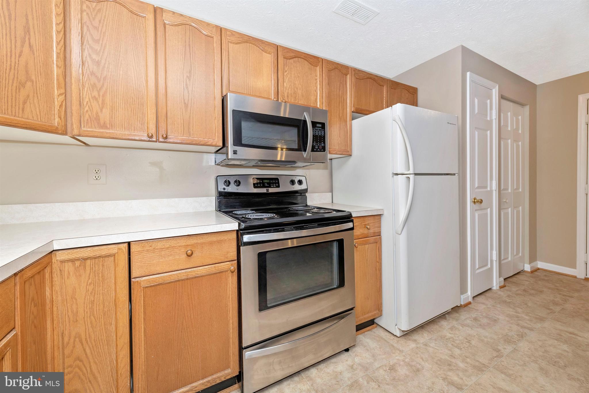 2100 Whitehall Road, Unit BC Frederick, MD 21702 - Photo 20 of 33 Kitchen with a pantry closet