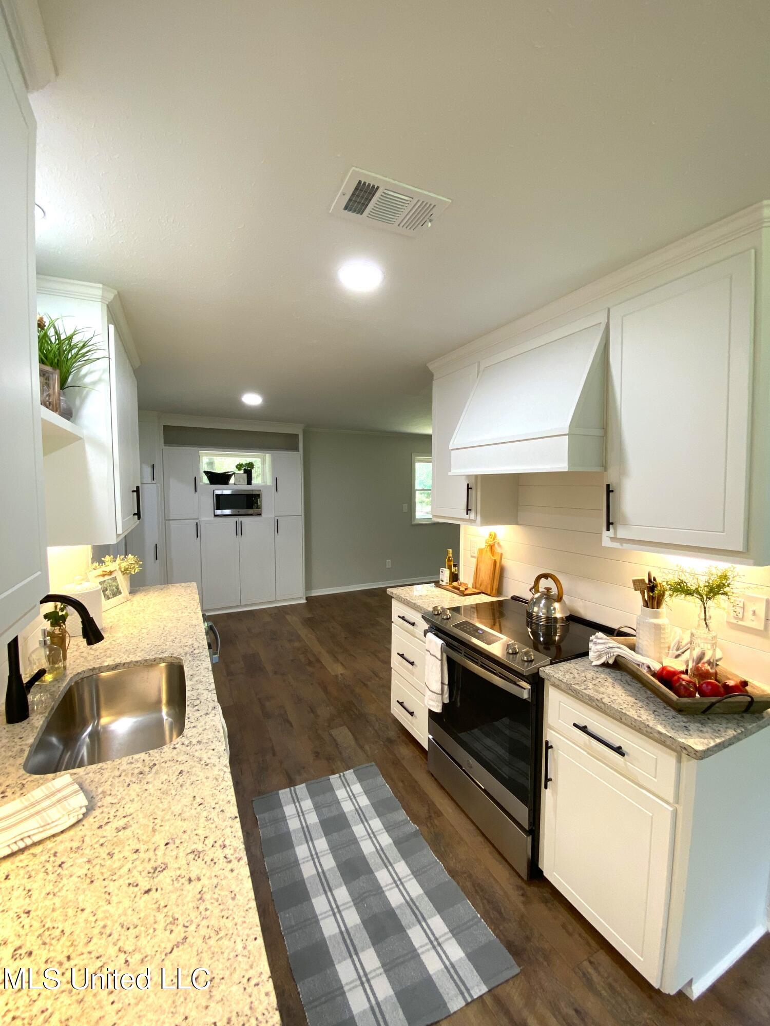 3553 McFarland Road Raymond, MS 39154 - Photo 11 of 47 KITCHEN 3