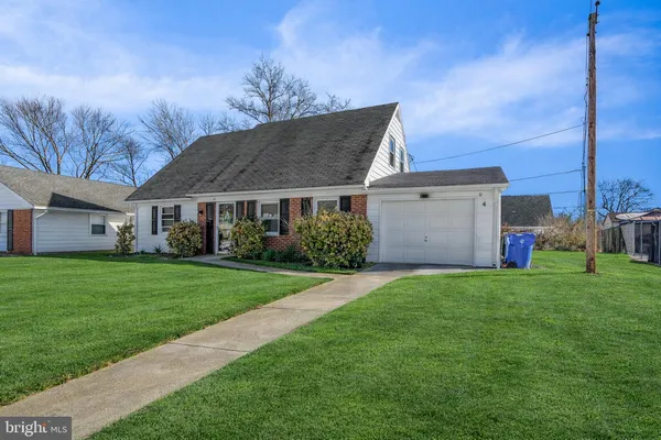 $380,000 | 4 Hamilton Lane, Willingboro, NJ 08046