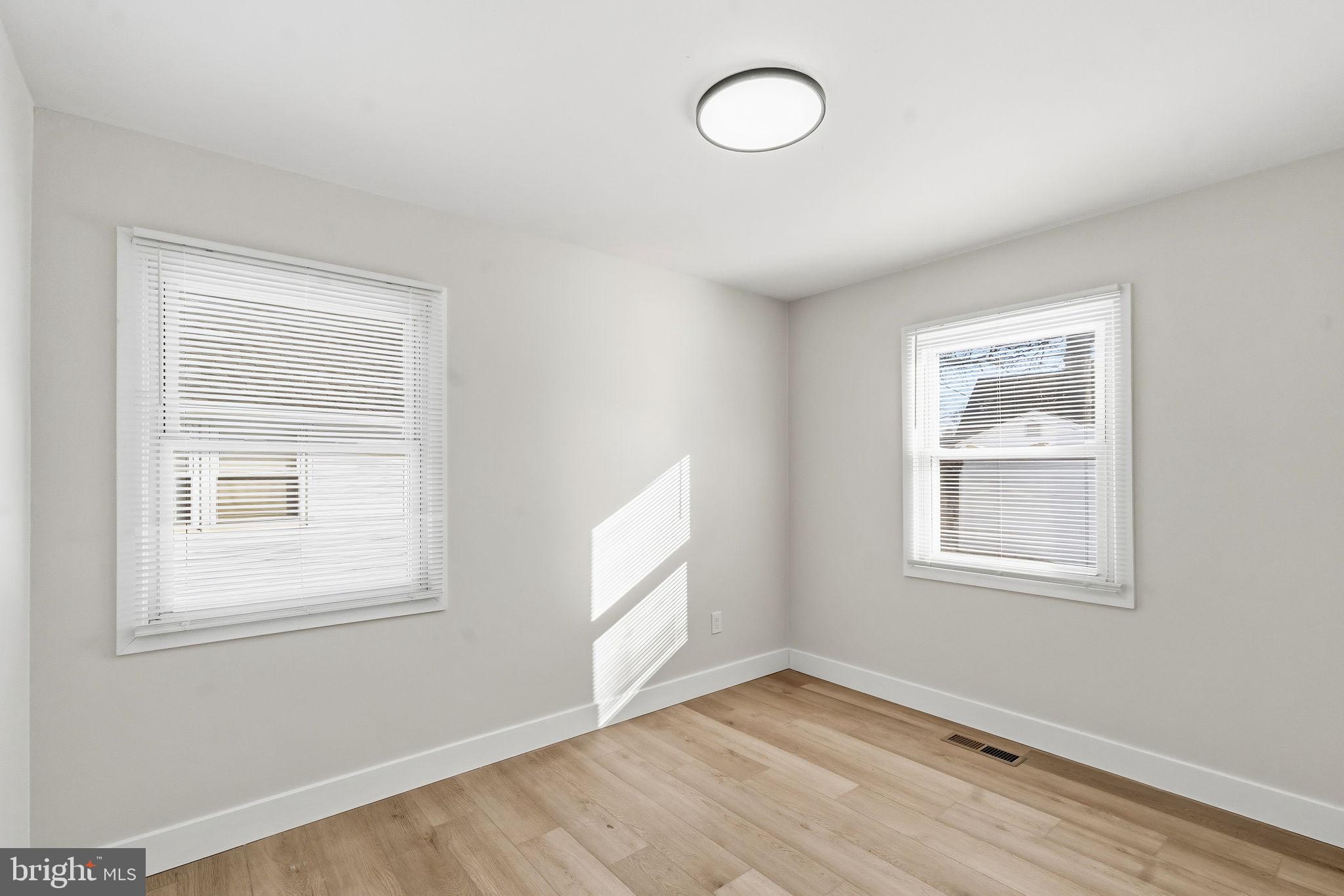 4 Hamilton Lane Willingboro, NJ 08046 - Photo 25 of 40
