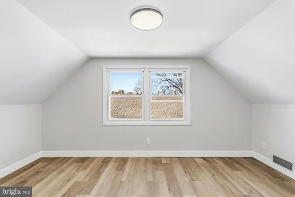 $380,000 | 4 Hamilton Lane, Willingboro, NJ 08046