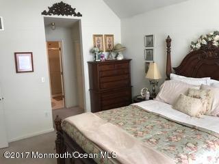 68 West Shenendoah Road Howell, NJ 07731 - Photo 16 of 31 Master View 2