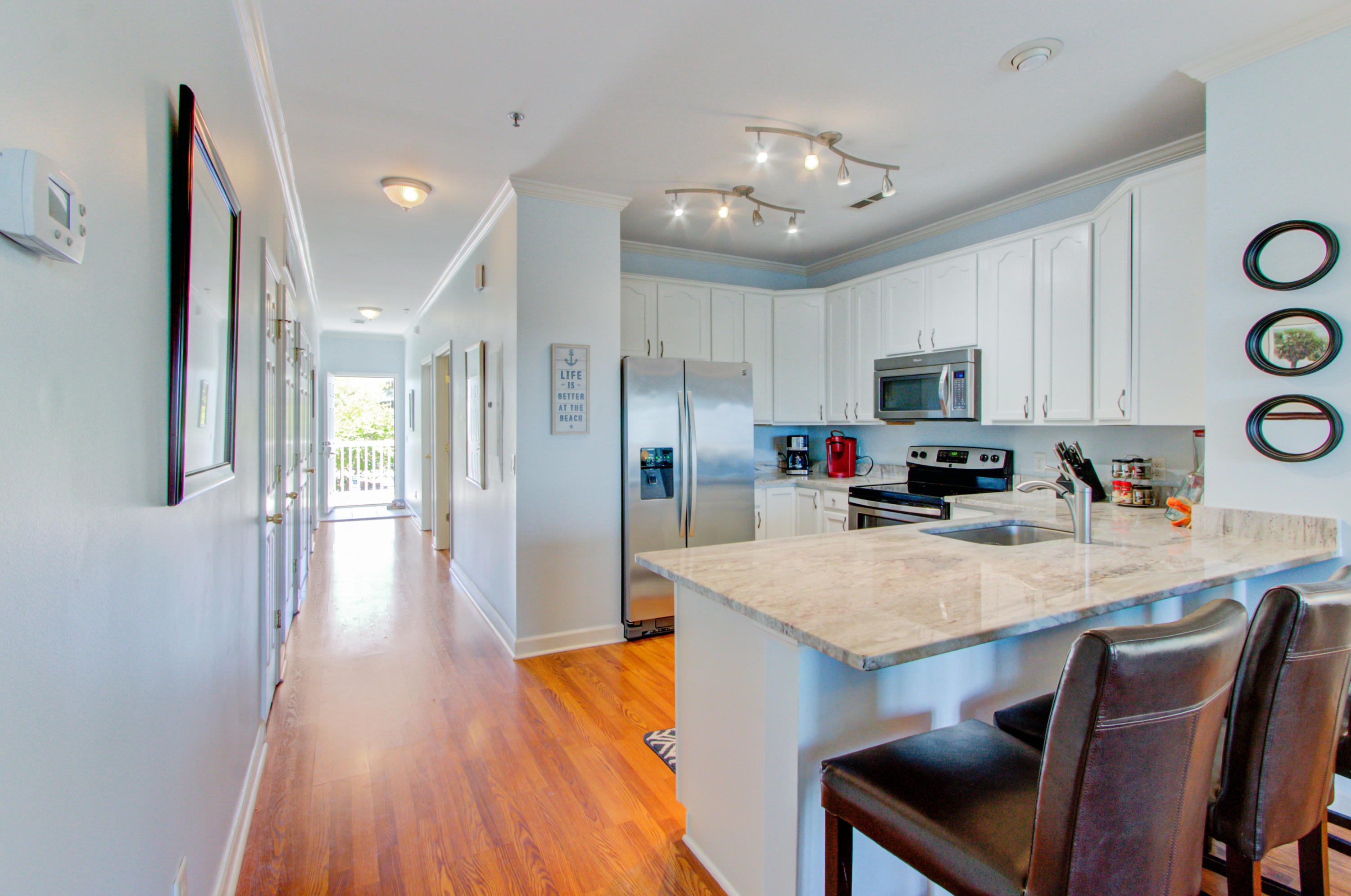 2393 Folly Road, Unit 1D Folly Beach, SC 29439 - Photo 7 of 23 Bartop Seating