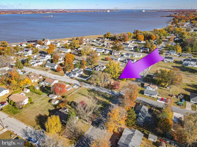 a front view of a house with garage