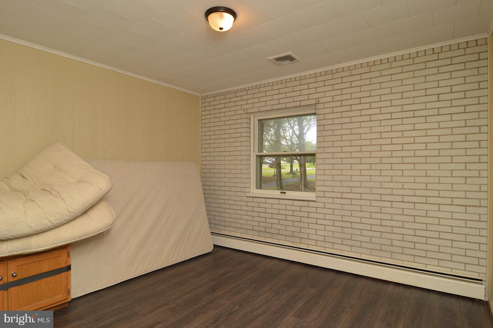 446 Layfield Road Perkiomenville, PA 18074 - Photo 12 of 27 Gallery Image 12