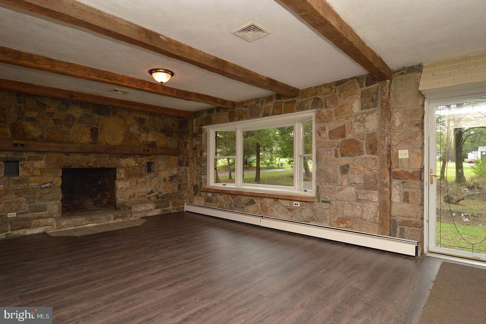 446 Layfield Road Perkiomenville, PA 18074 - Photo 3 of 27 Gallery Image 3