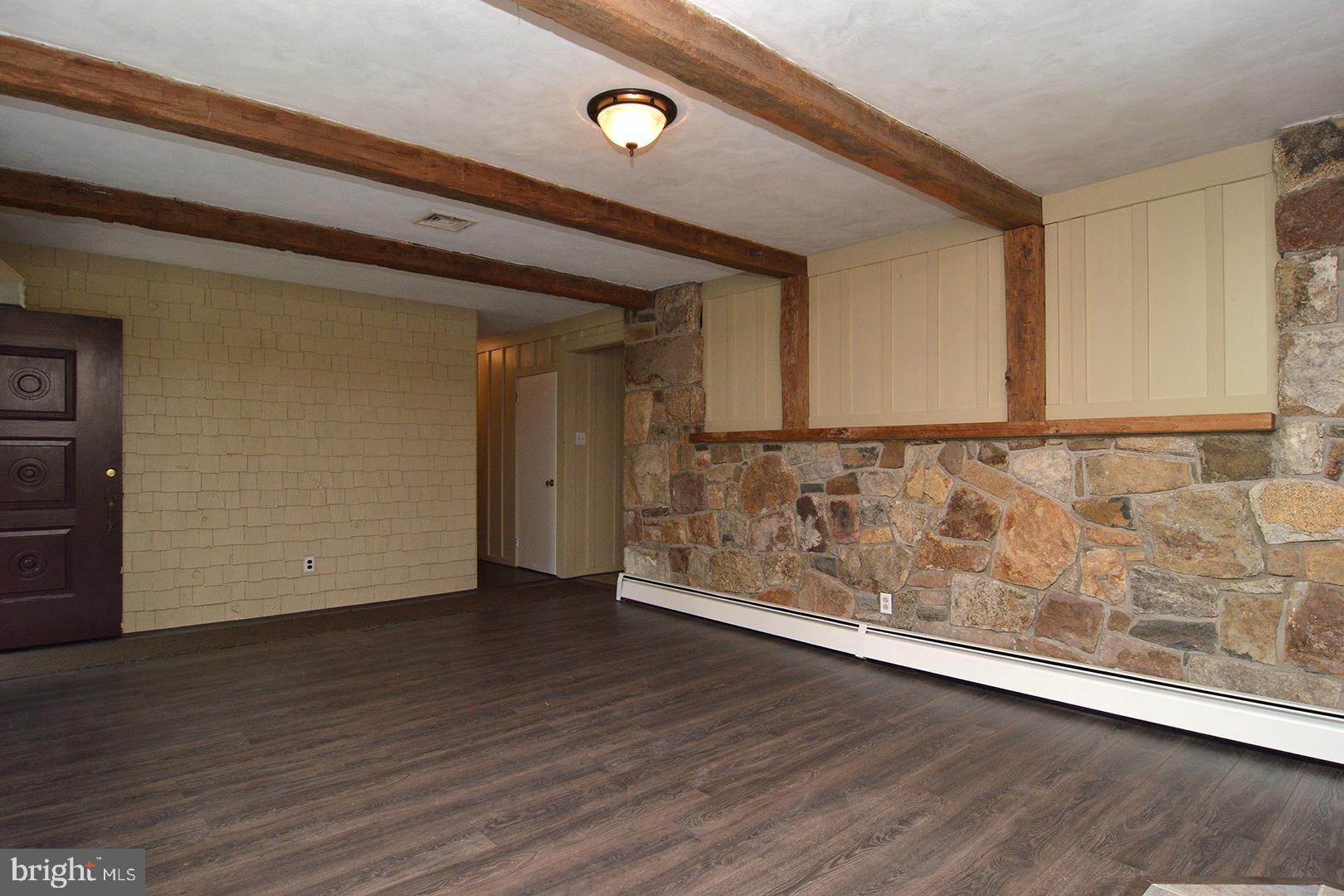 446 Layfield Road Perkiomenville, PA 18074 - Photo 5 of 27 Gallery Image 5