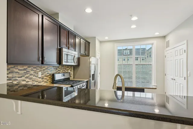 $399,900 | 10510 Sablewood Drive, Unit 113, Raleigh, NC 27617