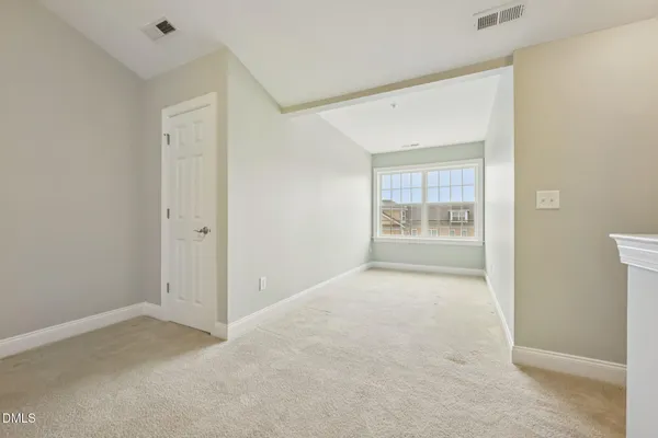 $384,900 | 10510 Sablewood Drive, Unit 113, Raleigh, NC 27617