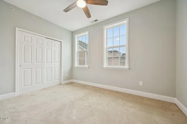 $384,900 | 10510 Sablewood Drive, Unit 113, Raleigh, NC 27617