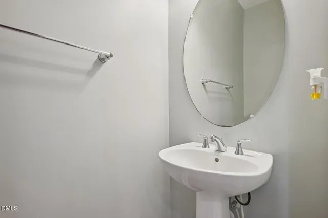 $399,900 | 10510 Sablewood Drive, Unit 113, Raleigh, NC 27617