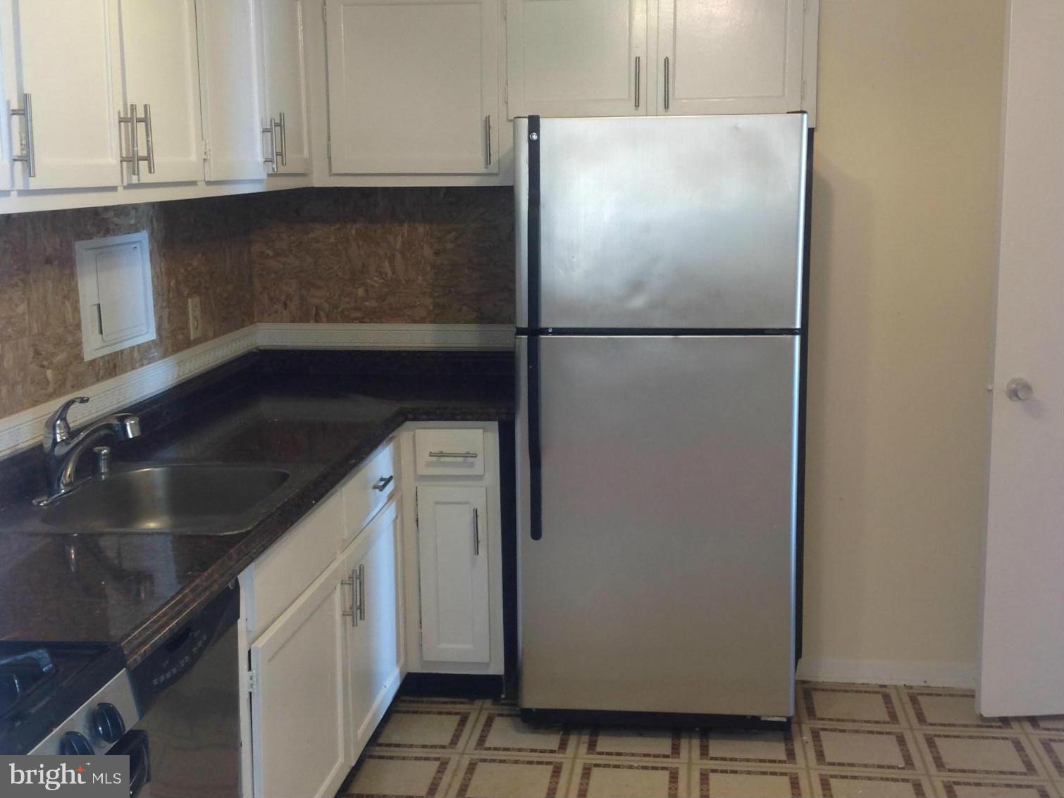 1836 Metzerott Road, Unit 1025 Adelphi, MD 20783 - Photo 11 of 30 Kitchen