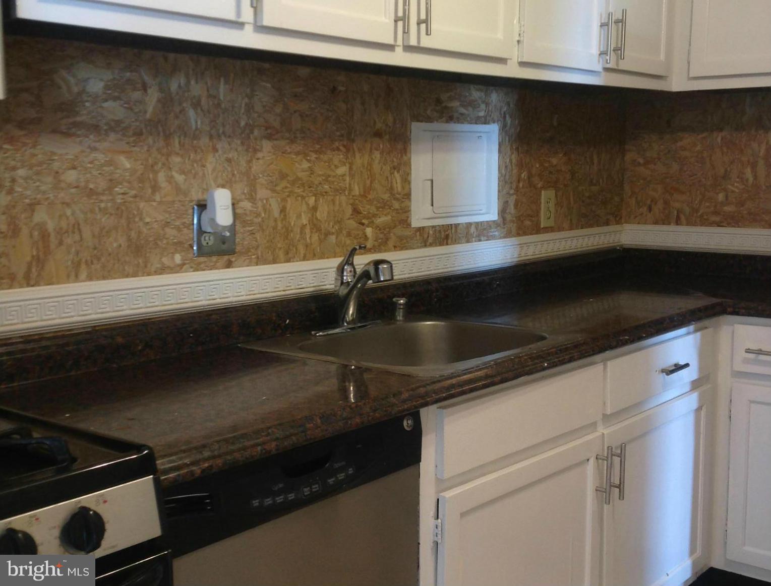 1836 Metzerott Road, Unit 1025 Adelphi, MD 20783 - Photo 12 of 30 Kitchen