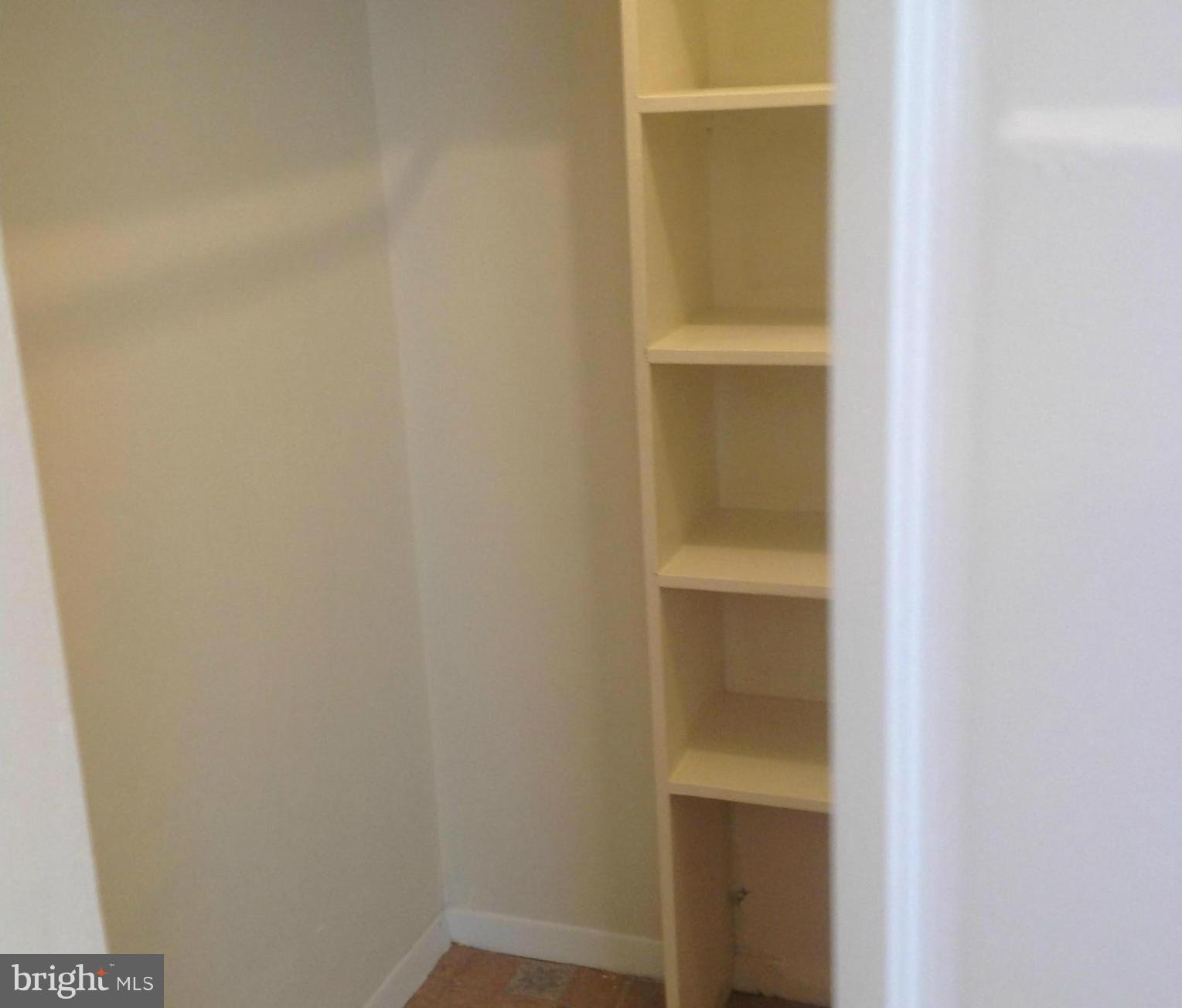 1836 Metzerott Road, Unit 1025 Adelphi, MD 20783 - Photo 20 of 30 CLOSET