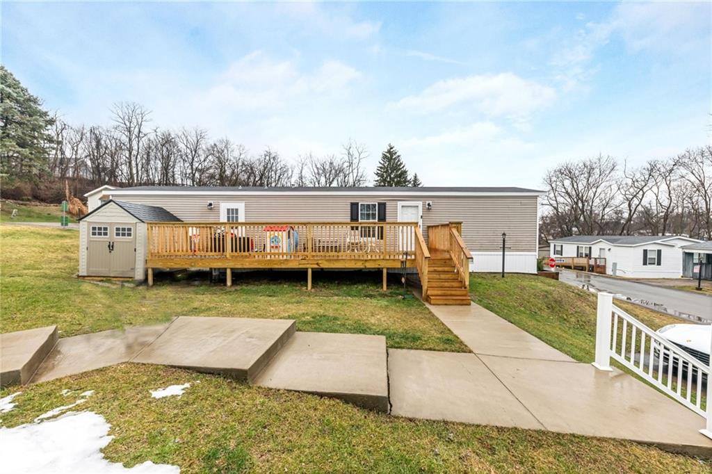 231 Falls Church Road Imperial, PA 15126 - Photo 1 of 13 Gallery Image 1