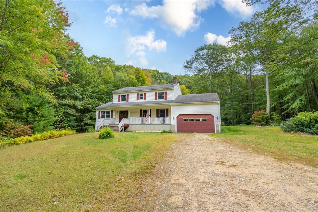 7 Howe Road Spencer, MA 01562 - Photo 1 of 40 Gallery Image 1