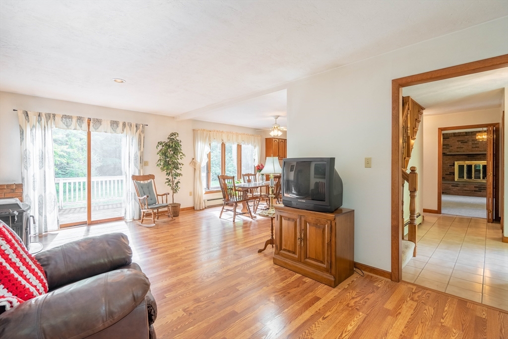 7 Howe Road Spencer, MA 01562 - Photo 14 of 40 Gallery Image 14