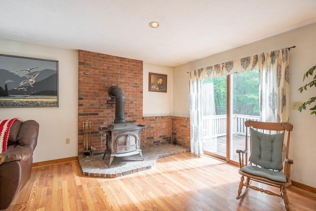 7 Howe Road Spencer, MA 01562 - Photo 15 of 40 Gallery Image 15