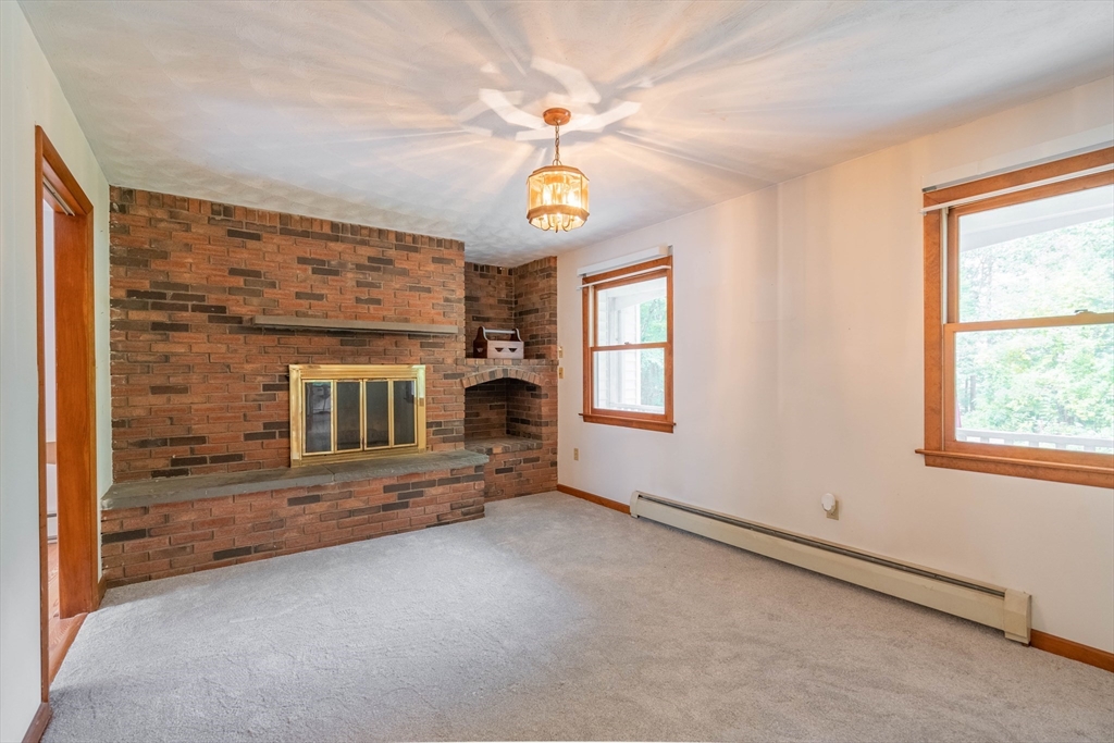 7 Howe Road Spencer, MA 01562 - Photo 16 of 40 Gallery Image 16