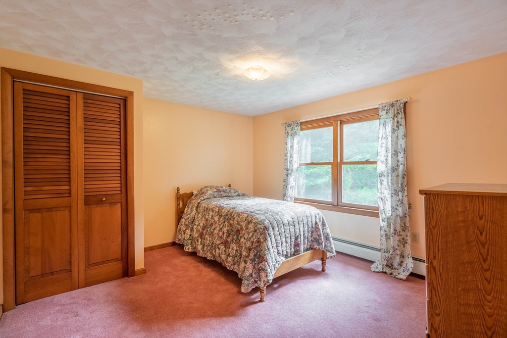 7 Howe Road Spencer, MA 01562 - Photo 21 of 40 Gallery Image 21