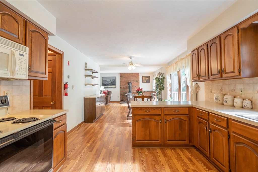 7 Howe Road Spencer, MA 01562 - Photo 7 of 40 Gallery Image 7