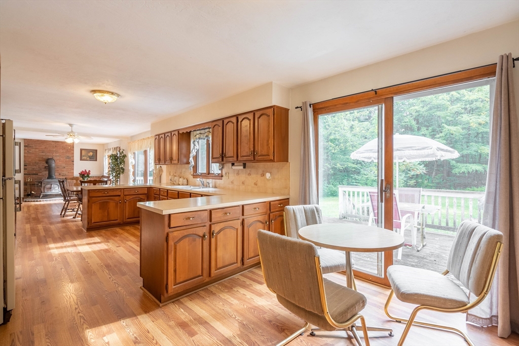 7 Howe Road Spencer, MA 01562 - Photo 8 of 40 Gallery Image 8