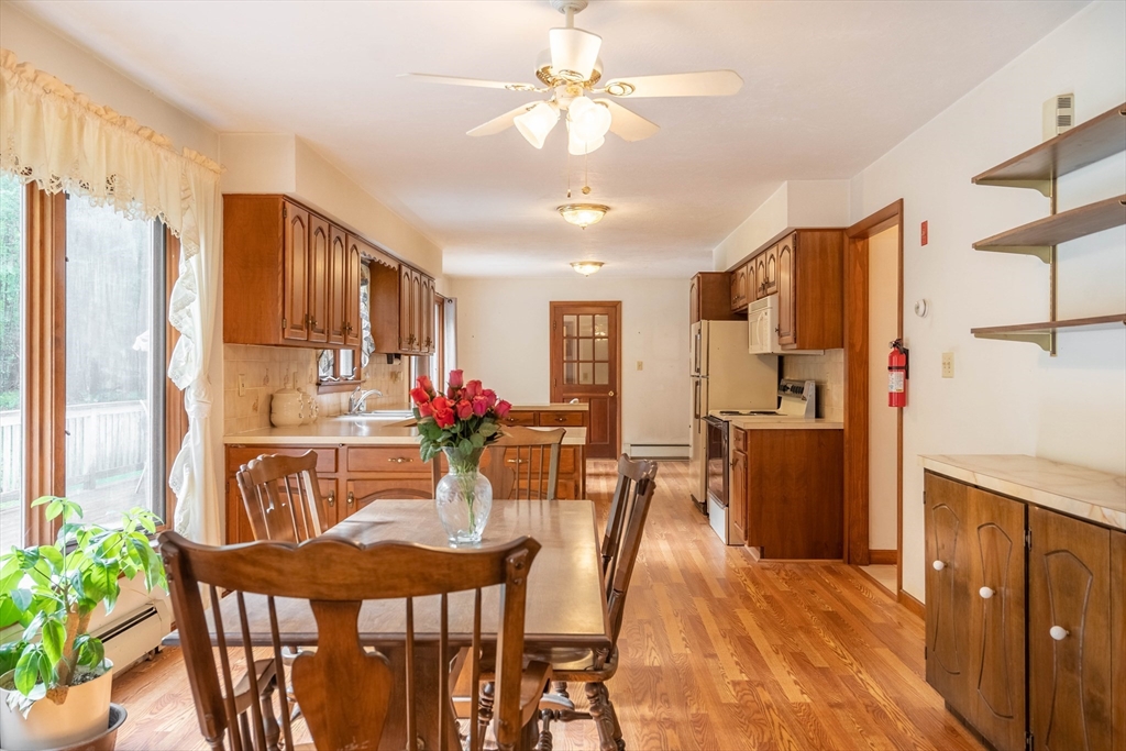 7 Howe Road Spencer, MA 01562 - Photo 10 of 40 Gallery Image 10