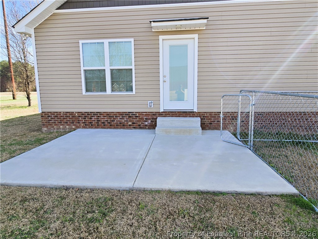422 Mitchell Farm Road Goldsboro, NC 27530 - Photo 28 of 28 a front view of a house