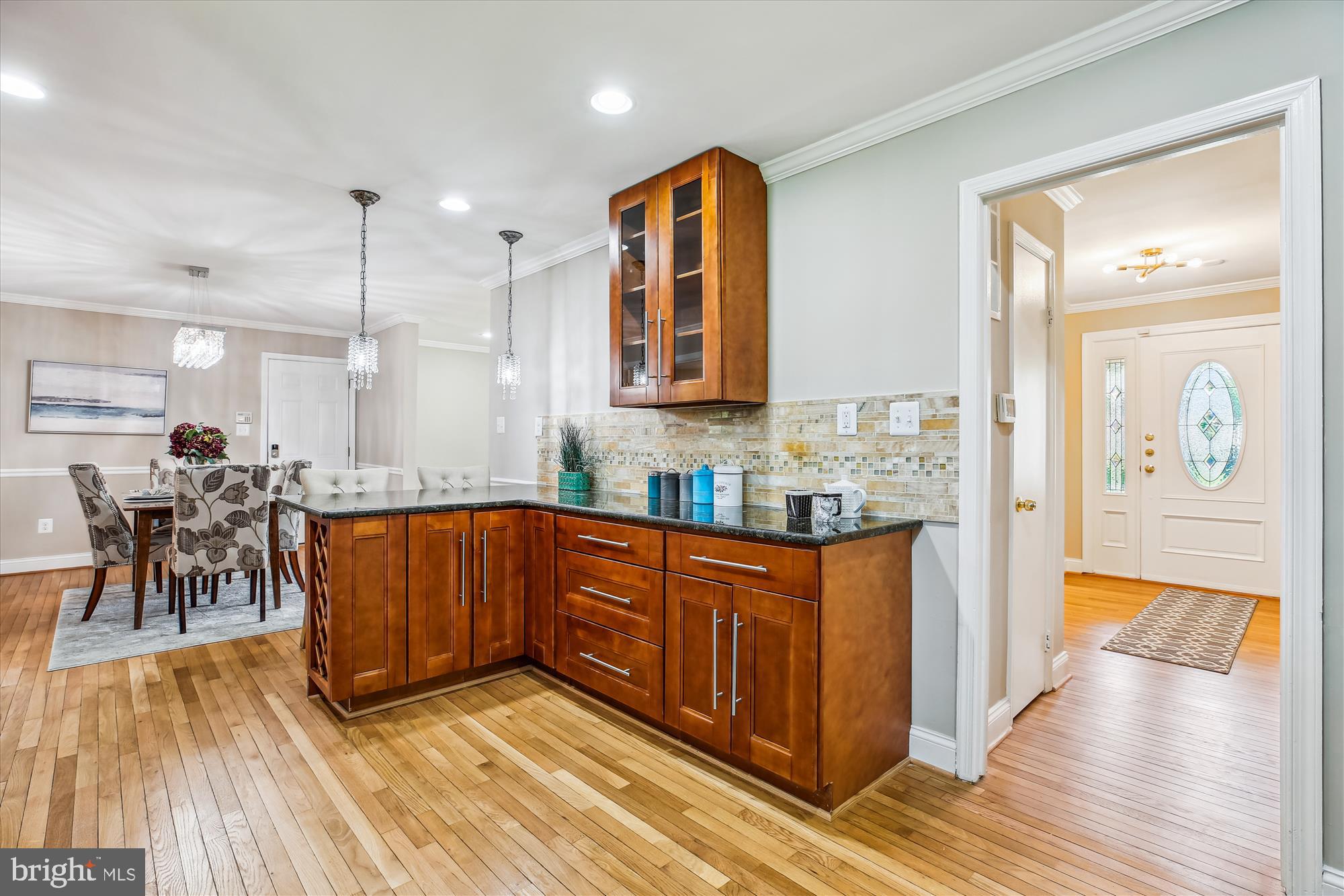 19313 Olney Mill Road Olney, MD 20832 - Photo 17 of 50 Great Counter Space