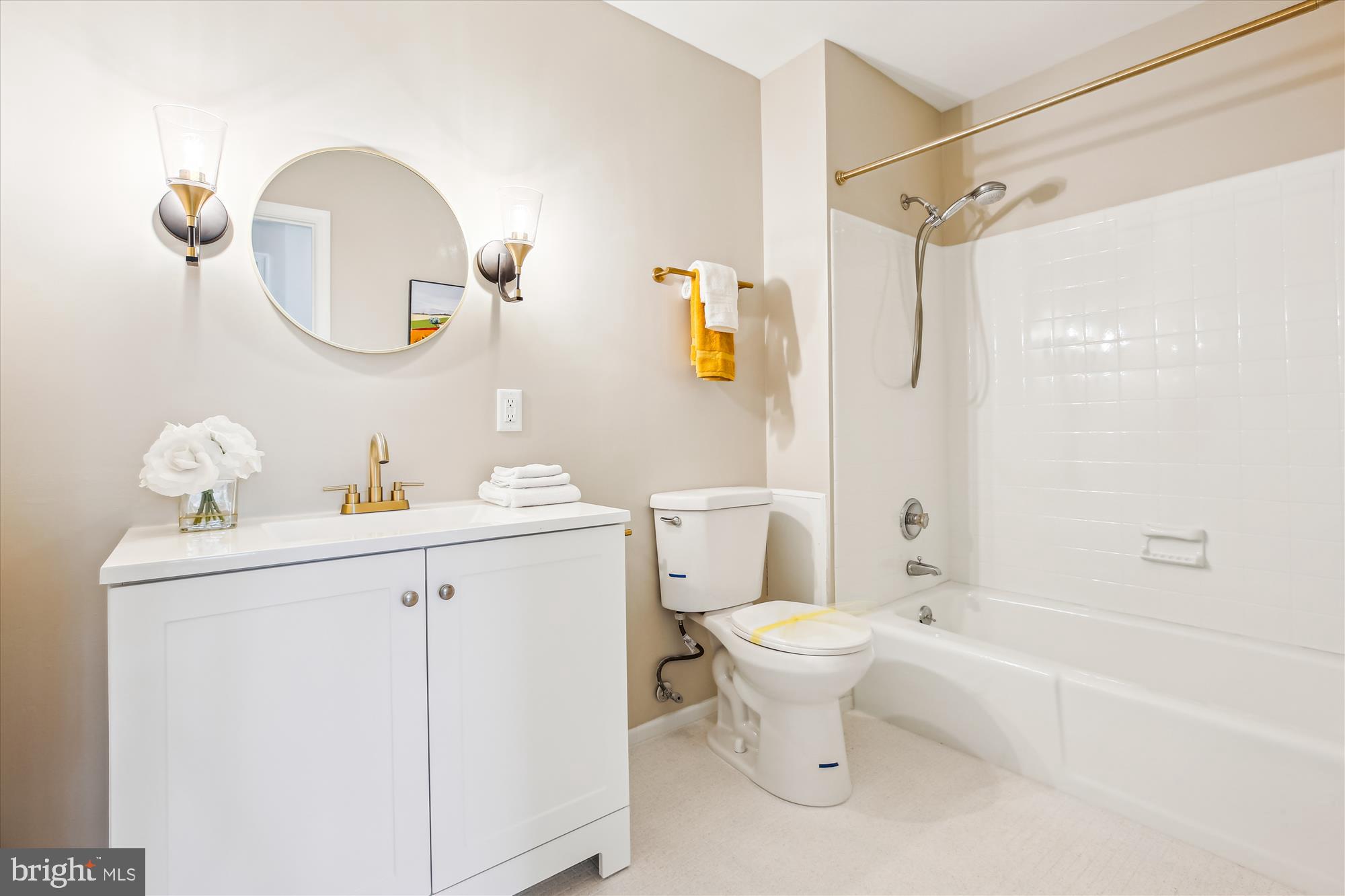 19313 Olney Mill Road Olney, MD 20832 - Photo 32 of 50 Bathroom 3