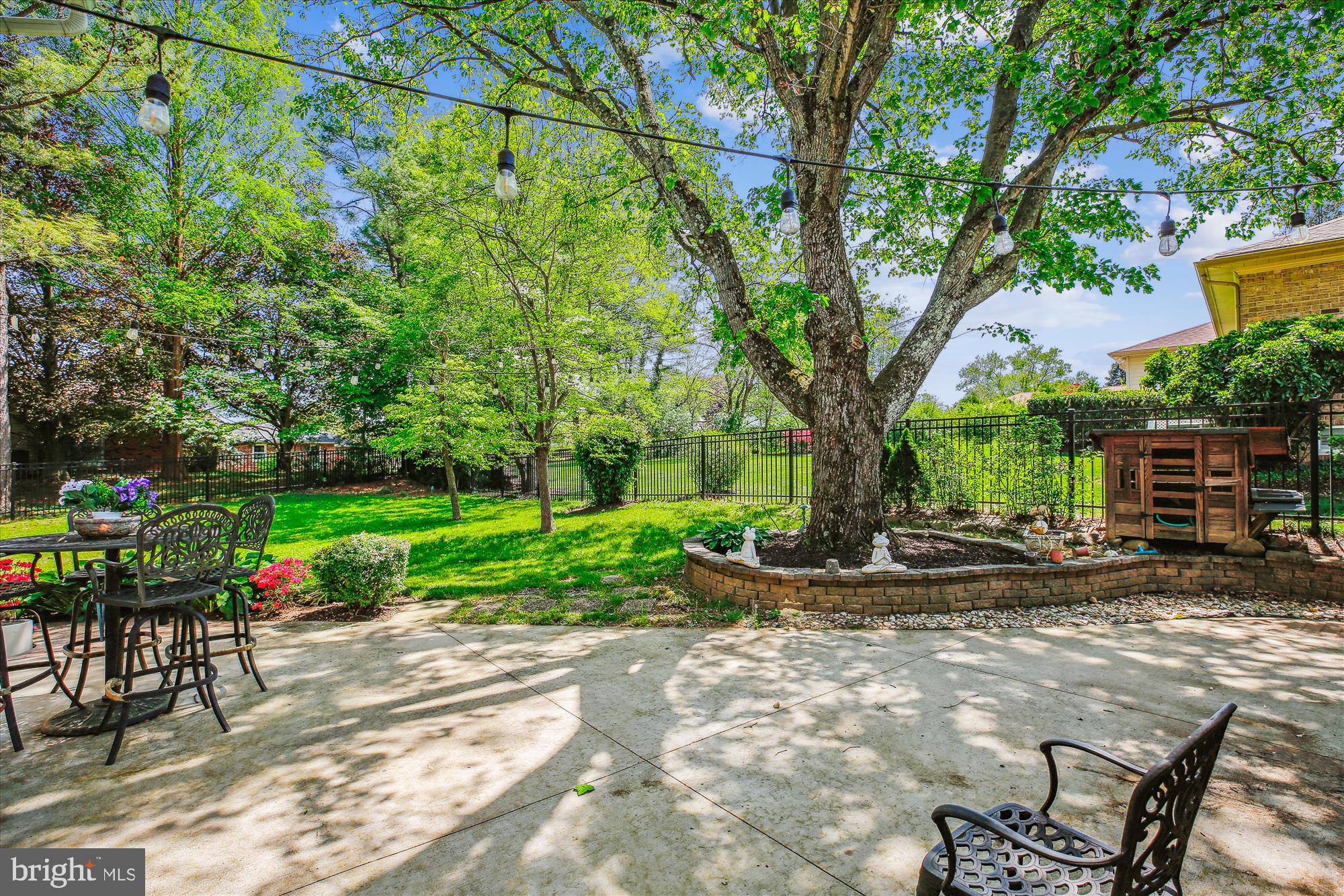 19313 Olney Mill Road Olney, MD 20832 - Photo 46 of 50 Custom Patio with Hardscape