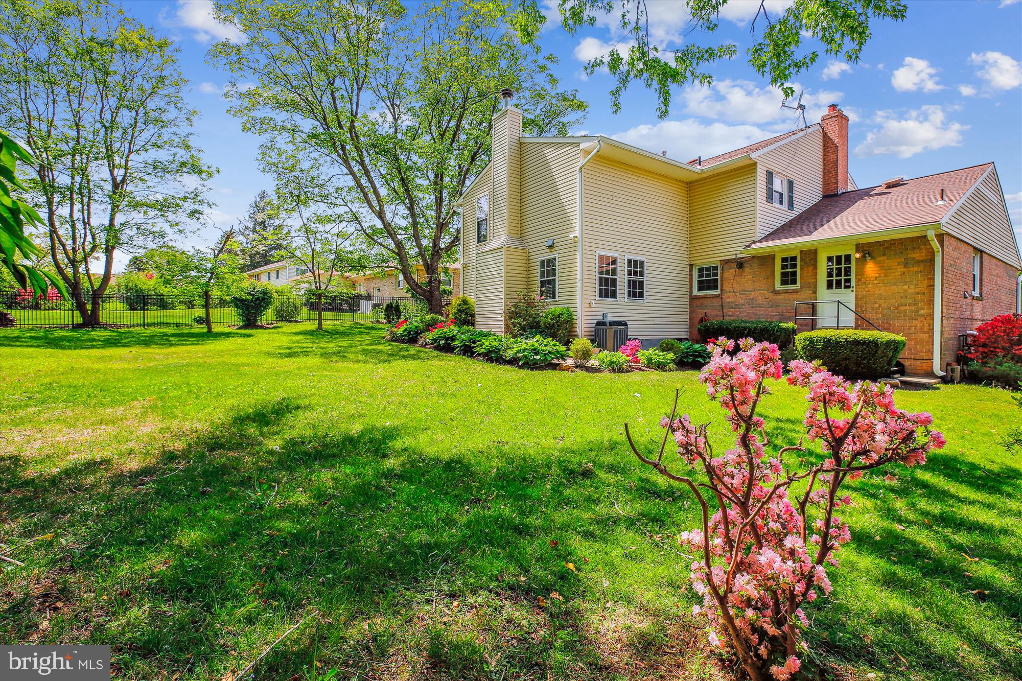 19313 Olney Mill Road Olney, MD 20832 - Photo 50 of 50 Landscaped and Ready for New Owners!