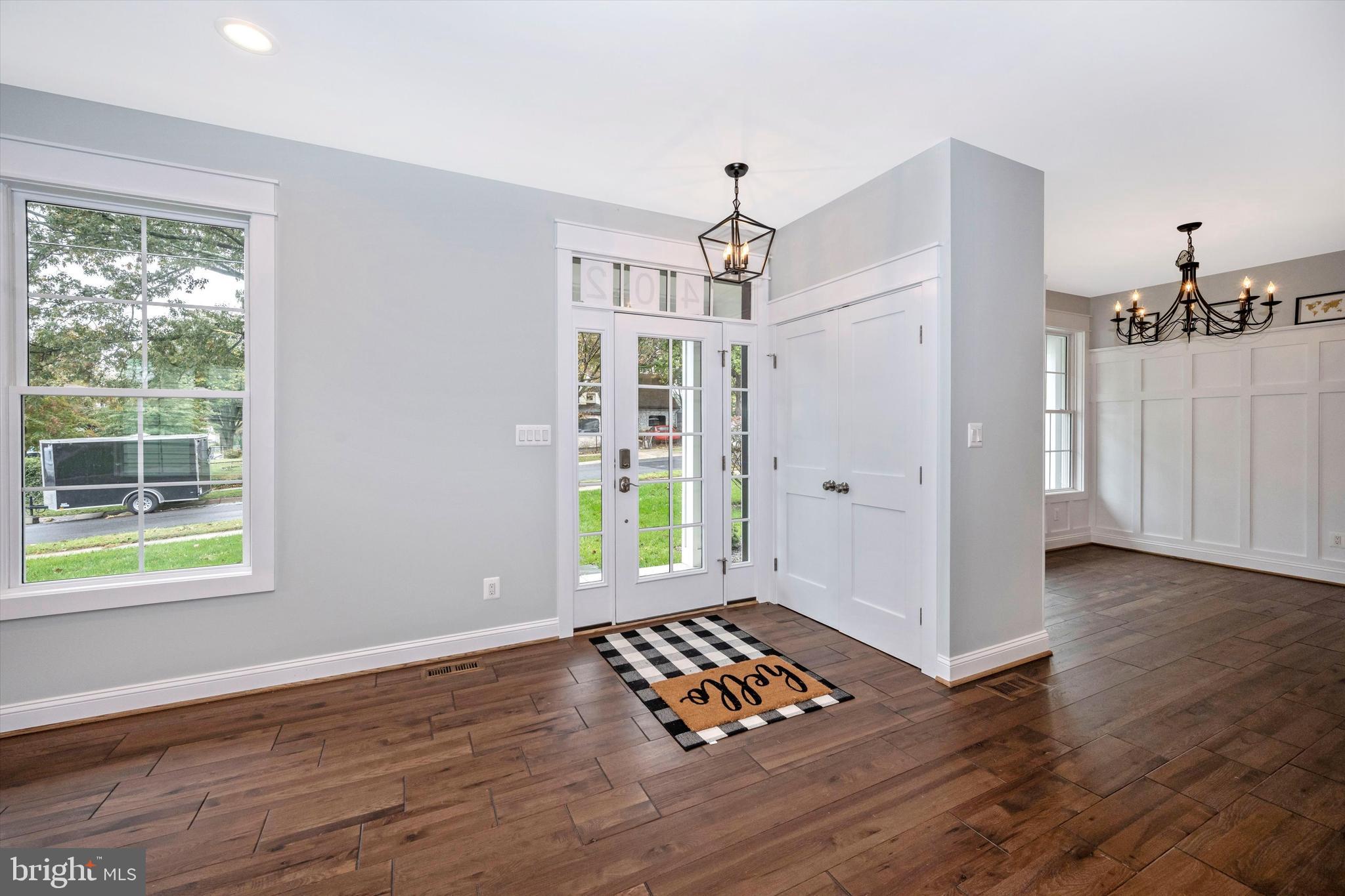 Entry Foyer