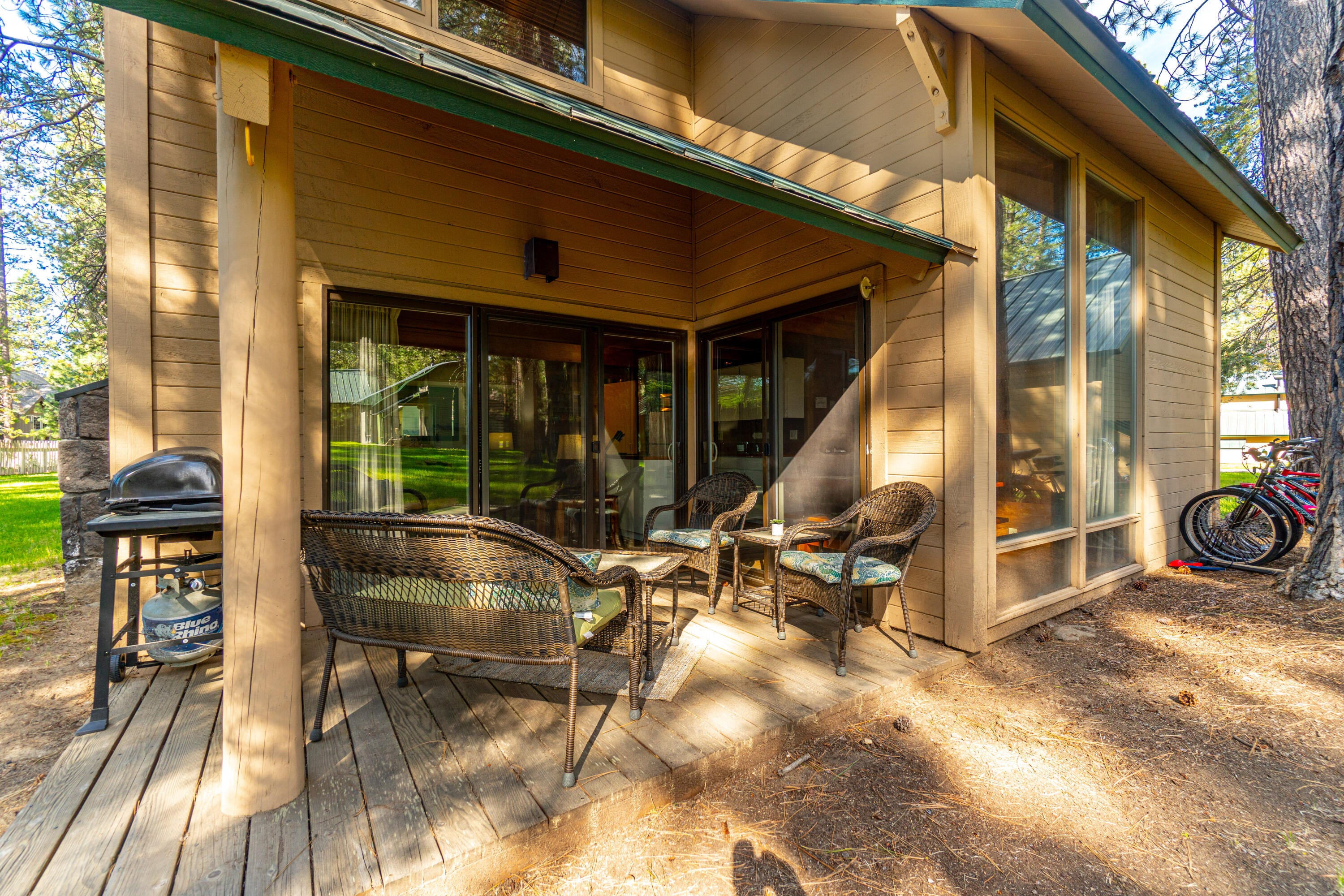 57488 Ranch Cabin Road, Unit 27 Sunriver, OR 97707 - Photo 4 of 21 RileyVisuals-4