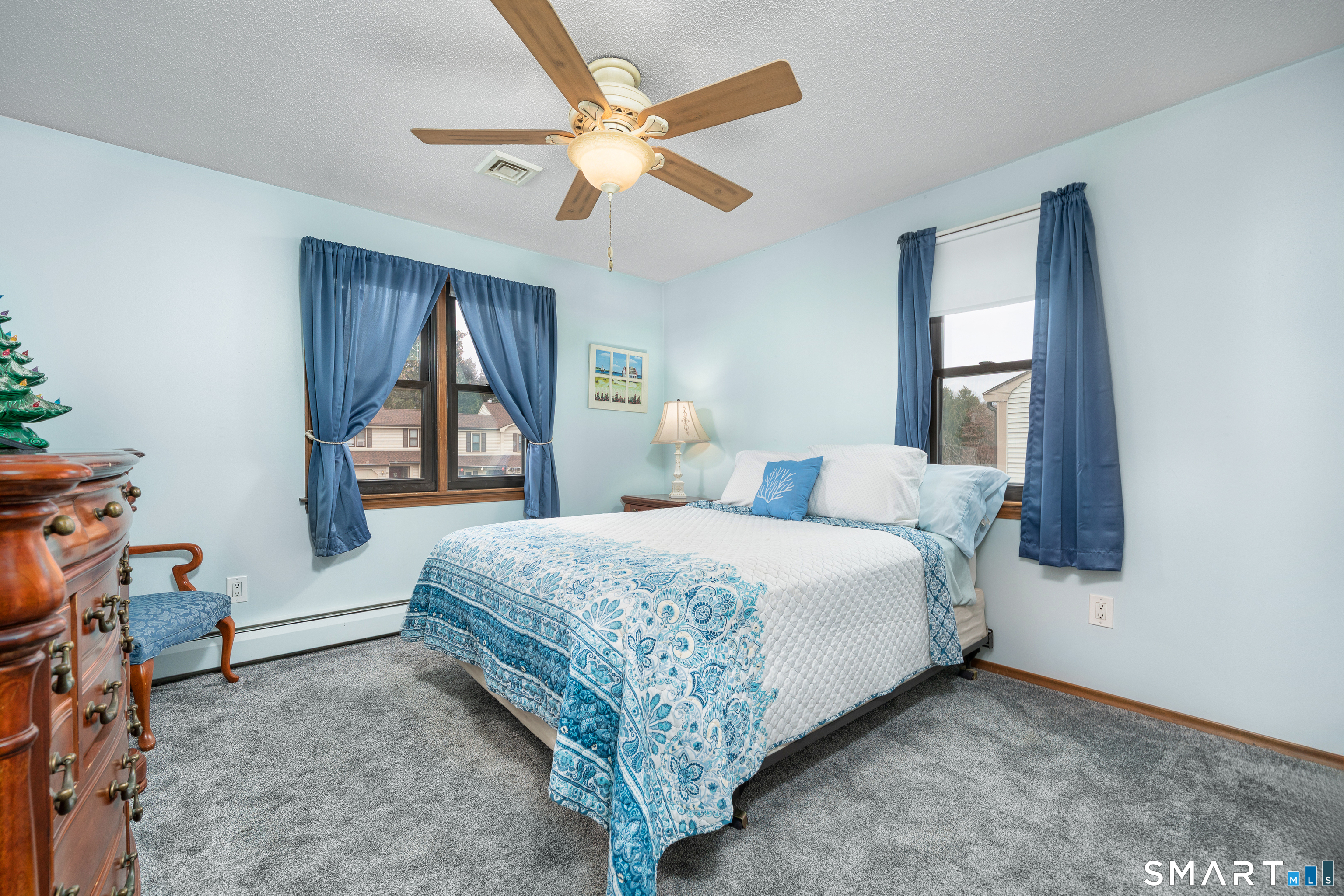 19 Tanner Crossing, Unit 19 Wethersfield, CT 06109 - Photo 24 of 40 2nd Floor - Bedroom 2