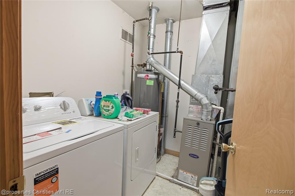 2136 Frazho Road Warren, MI 48091 - Photo 15 of 21