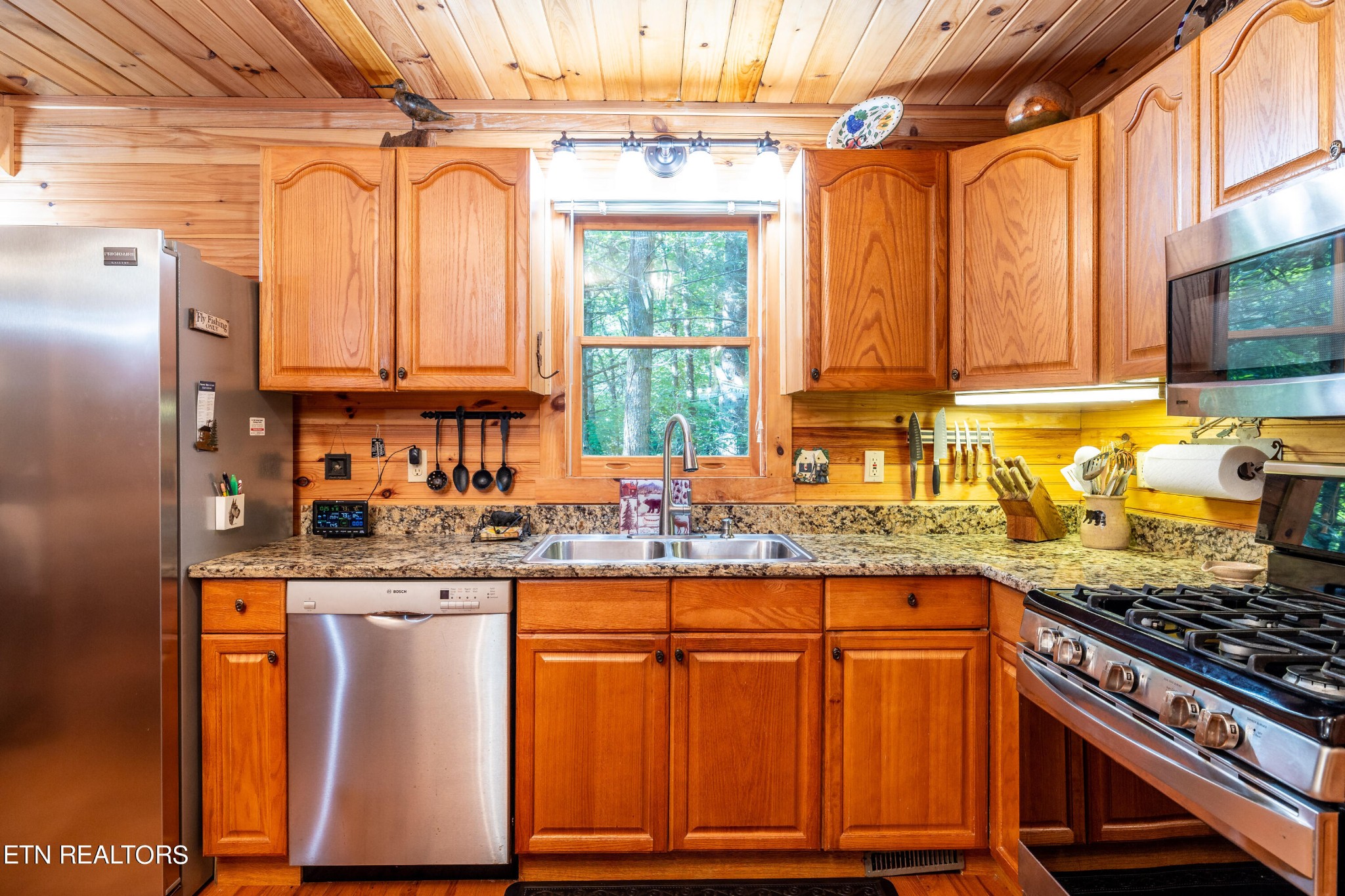208 Fern Ridge Road Townsend, TN 37882 - Photo 12 of 50 Gallery Image 12