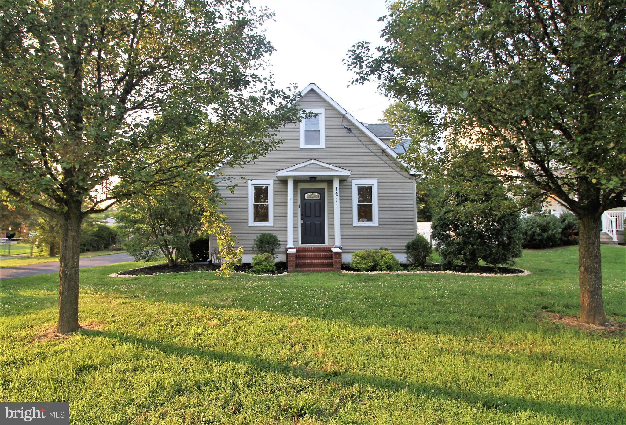 1211 Columbus Road Burlington, NJ 08016 - Photo 1 of 26