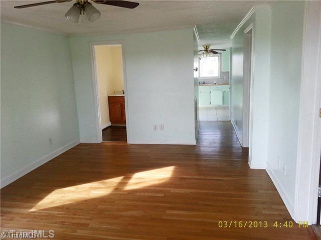 2669 Troxler Road Burlington, NC 27215 - Photo 2 of 7 Living Room.