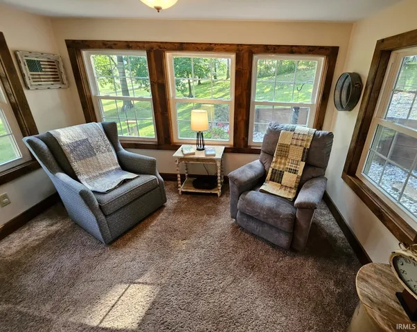 $399,000 | 8125 East Old U S 33 Highway, Churubusco, IN 46723