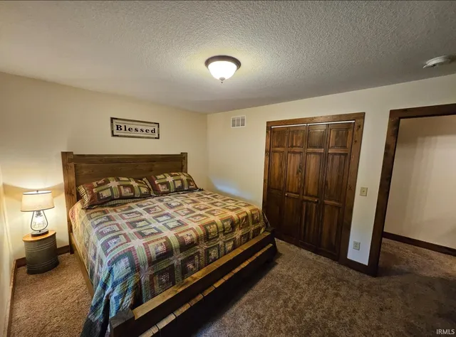 $399,000 | 8125 East Old U S 33 Highway, Churubusco, IN 46723