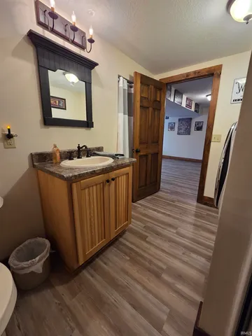 $388,000 | 8125 East U Highway South, Churubusco, IN 46723